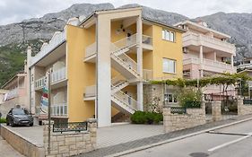 Villa Mimoza
